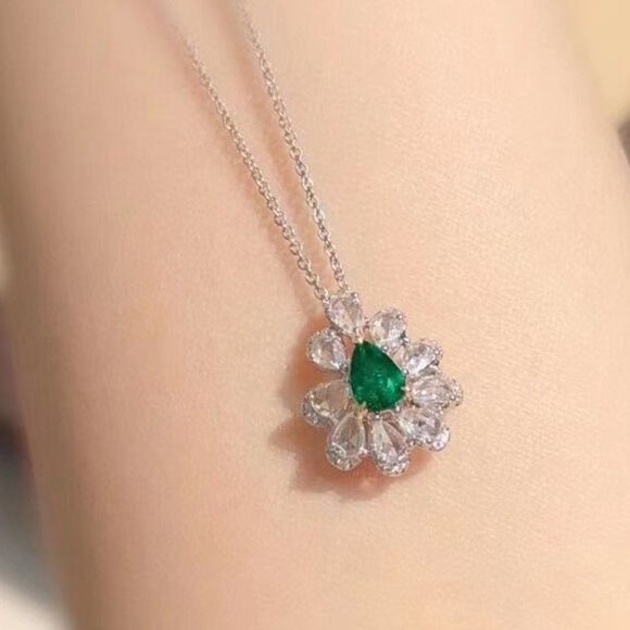 💎New Trendy CZ Silver Color Green Pendant Necklace, GPMB1396 - Picture 2 of 4